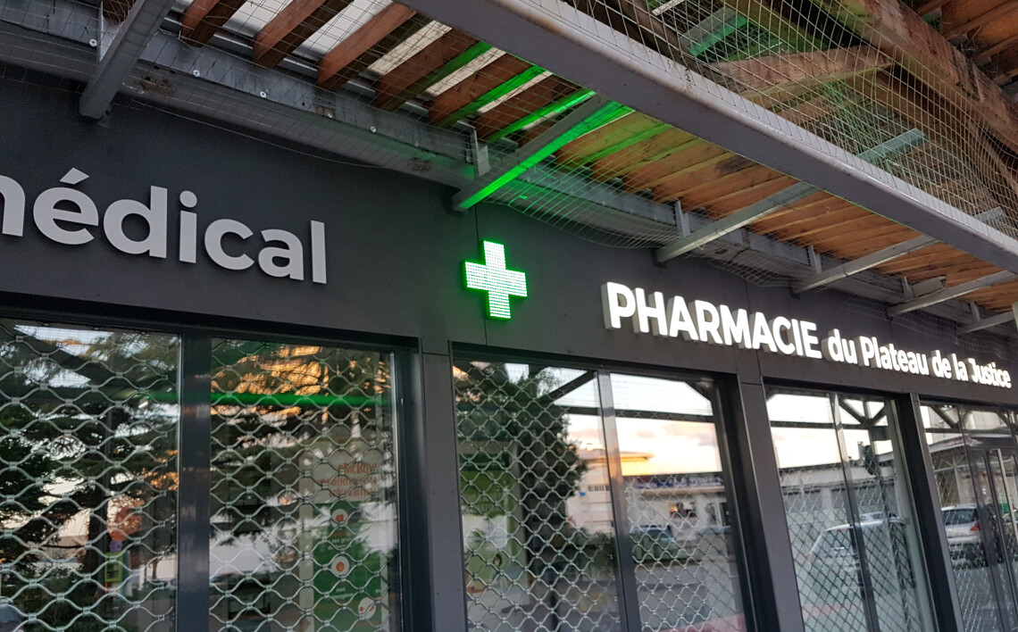 PHARMACIE DU PLATEAU DE LA JUSTICE